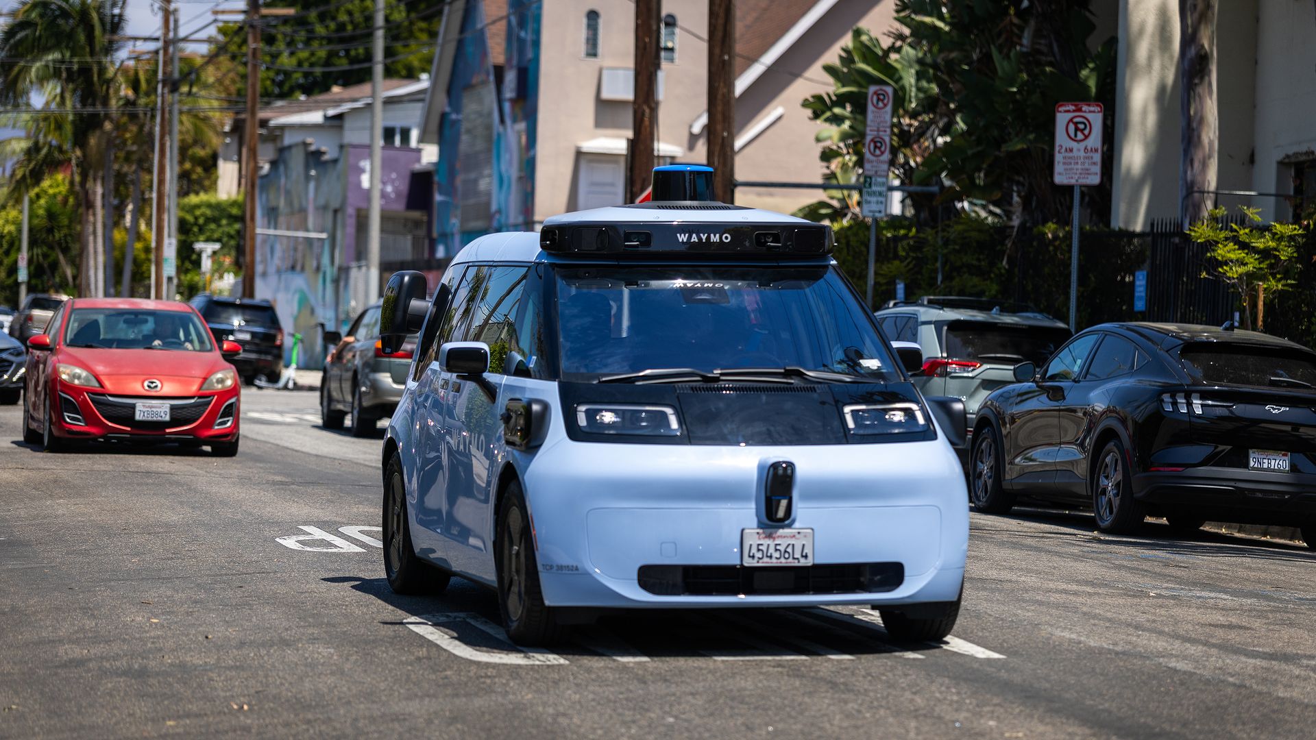 Waymo's new autonomous vehicle, called the Ojai, drives in Venice Beach on Wednesday, May 27, 2026 (Allen J. Schaben / Los Angeles Times via Getty Images)