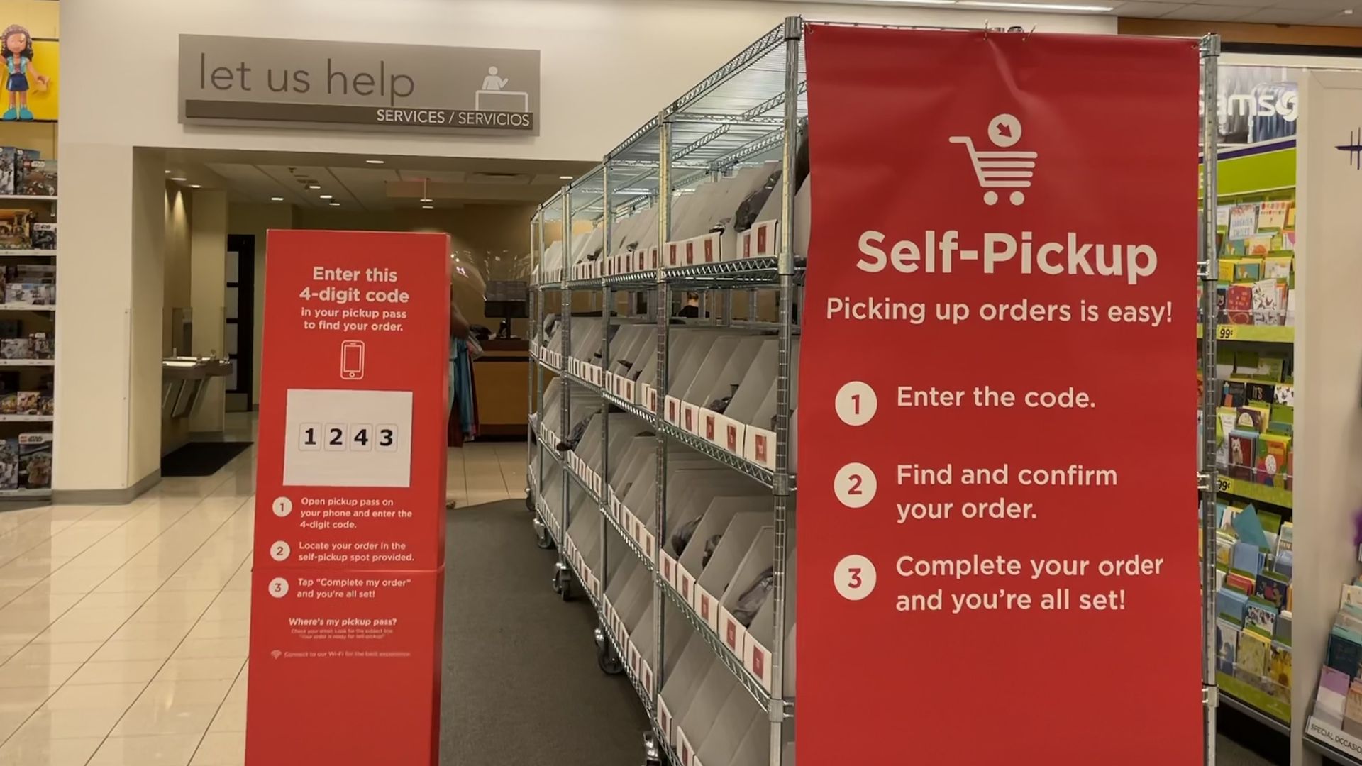 Signs for self-pickup at a Kohl's store