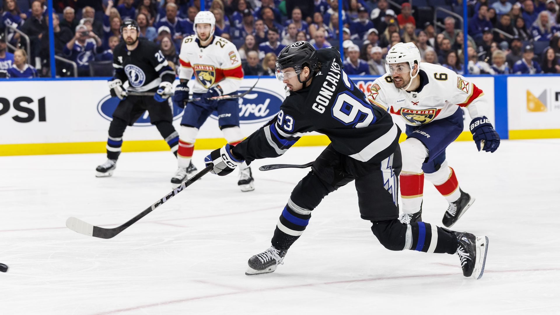 Panthers, Lightning renew hockey rivalry in Stanley Cup Playoffs ...