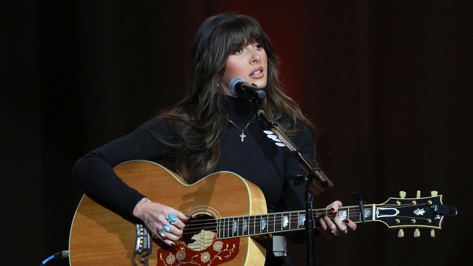 Ella Langley performs during The Big 98's Friendsgiving at the Grand Ole Opry House on November 10, 2025 in Nashville, Tennessee.