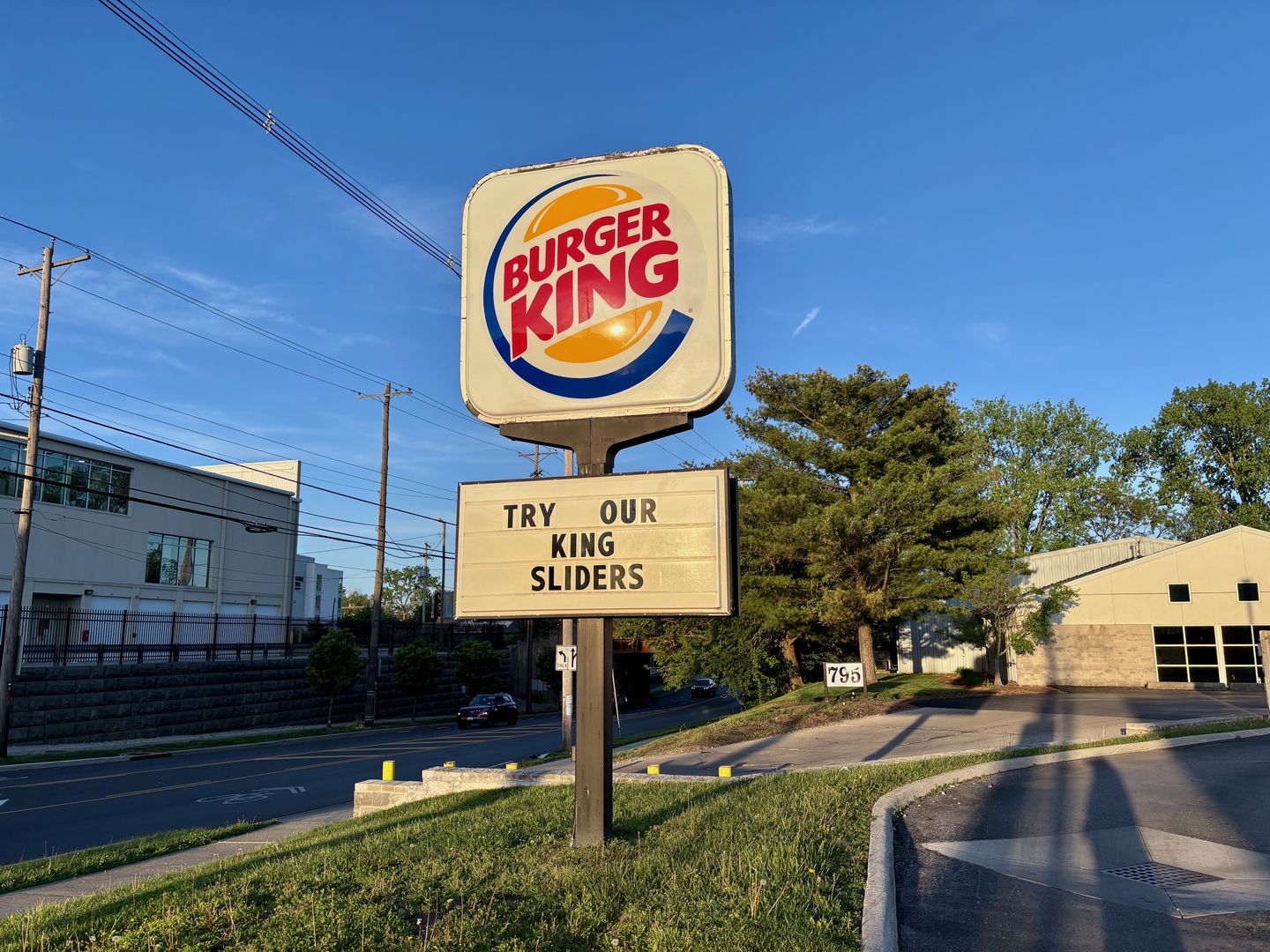 We tried the new Burger King sliders tested in Columbus - Axios
