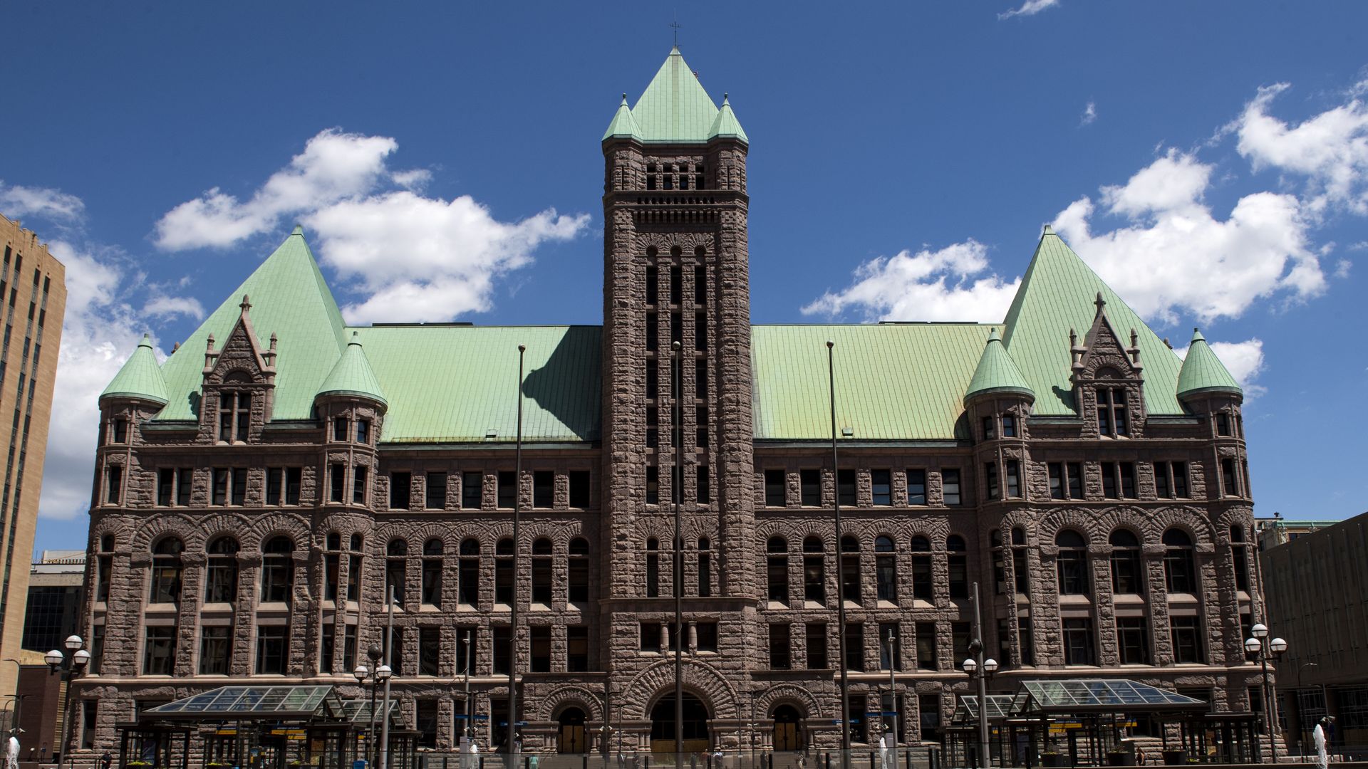 minneapolis city hall