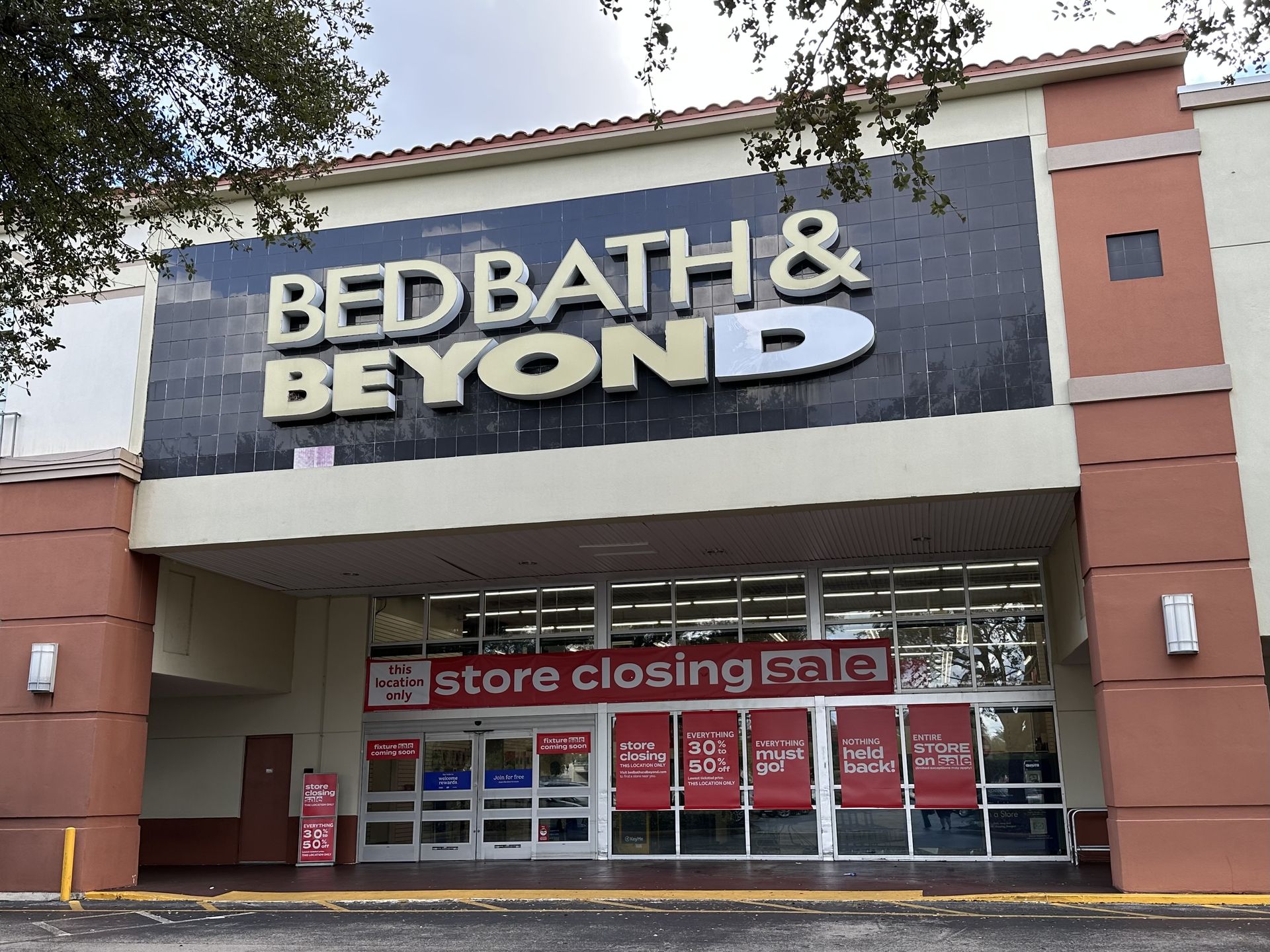 Tuesday Morning stores closing in Florida in 2023