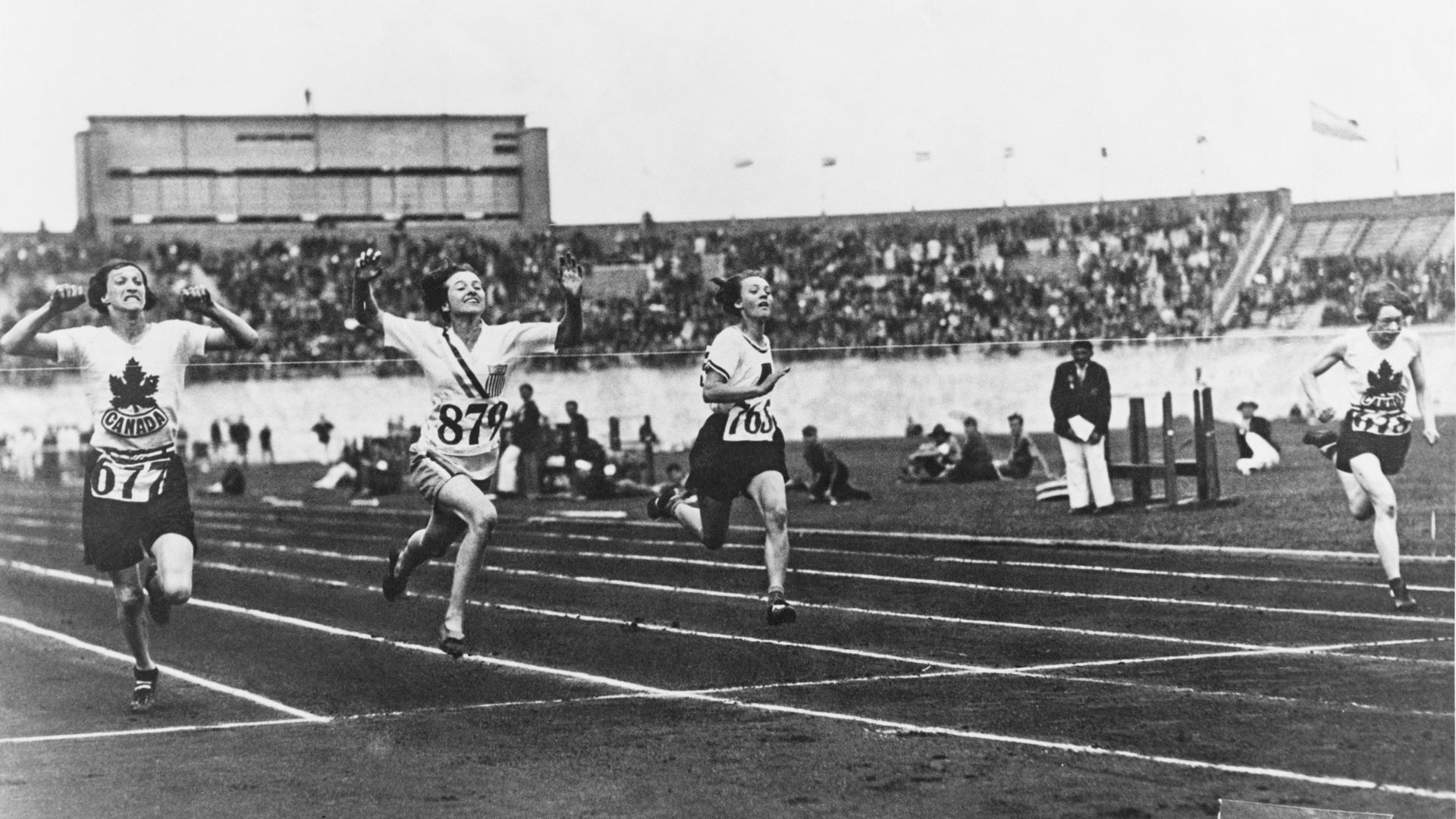 female runners in 1928 olympics