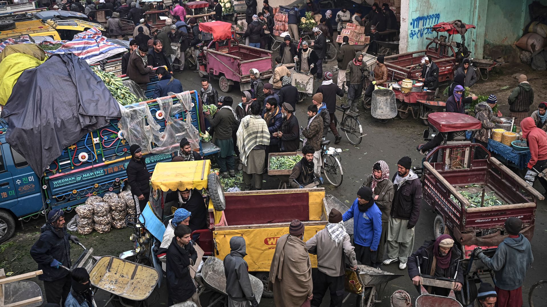 People at a vegetable market in Kabul.