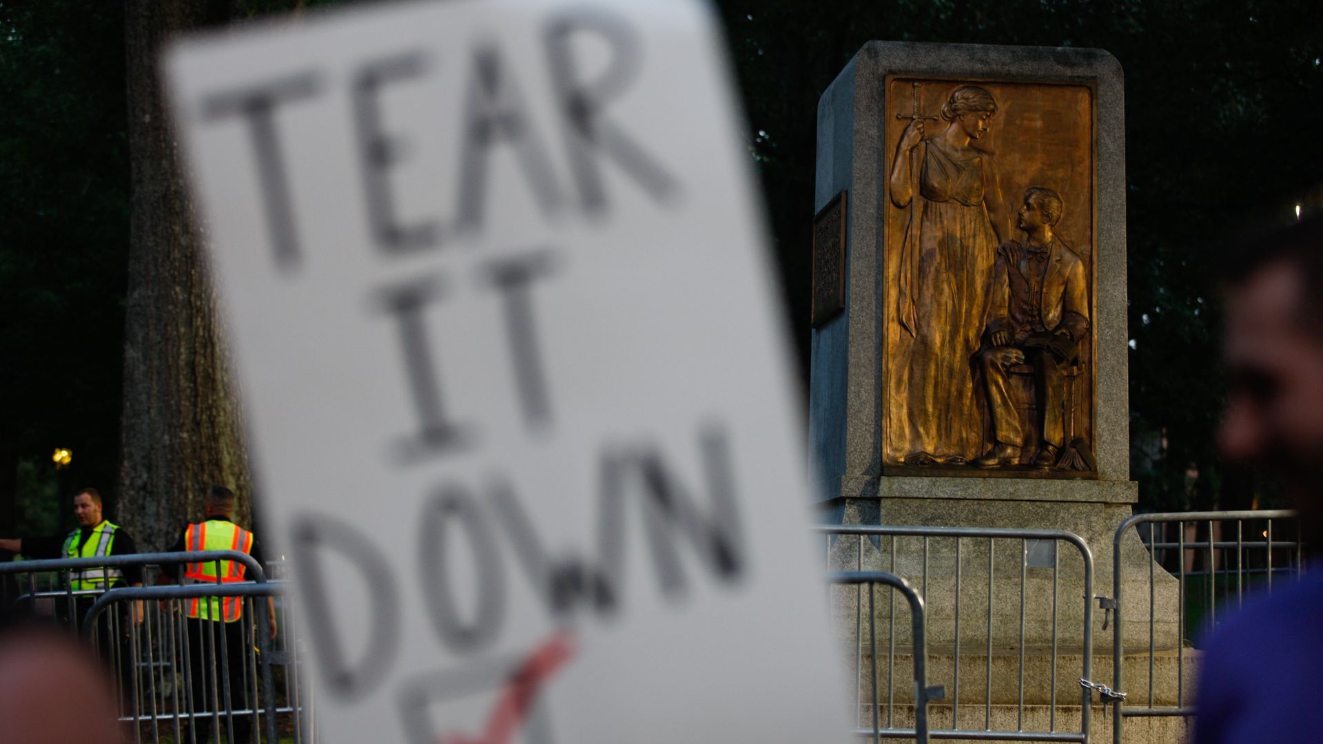 Confederate statue Silent Sam at Chapel Hill
