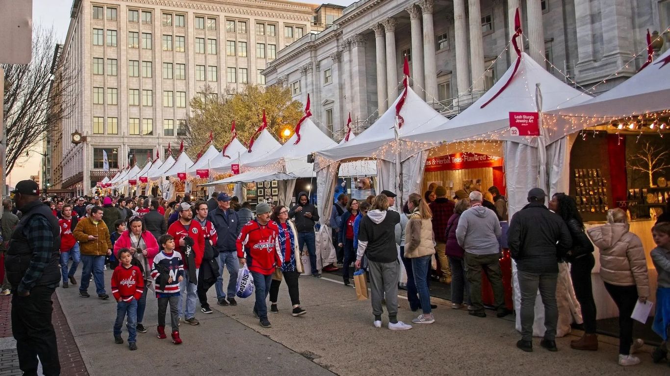 Raleigh Parade Highlights Holiday Season's Start