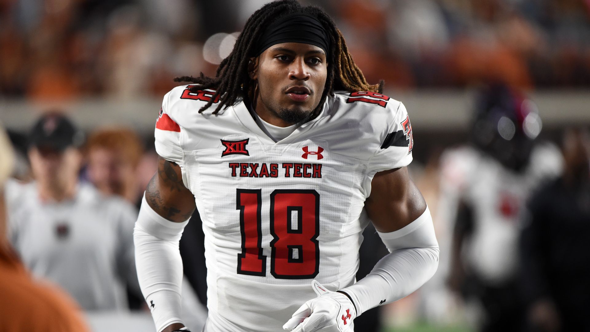 Tyler Owens in a #18 Texas Tech jersey
