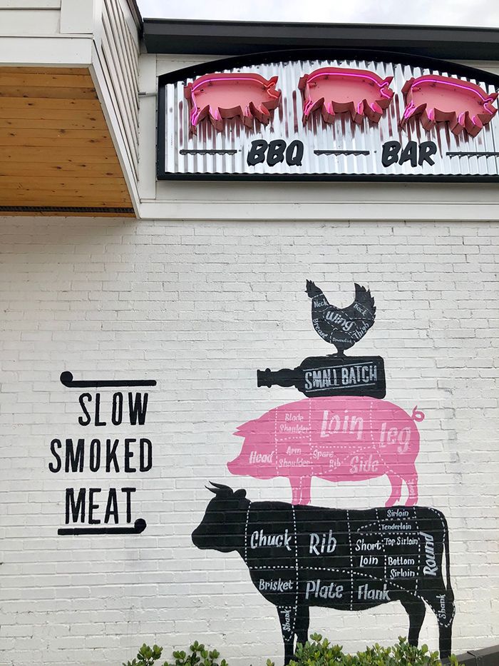 art at midwood smokehouse charltote