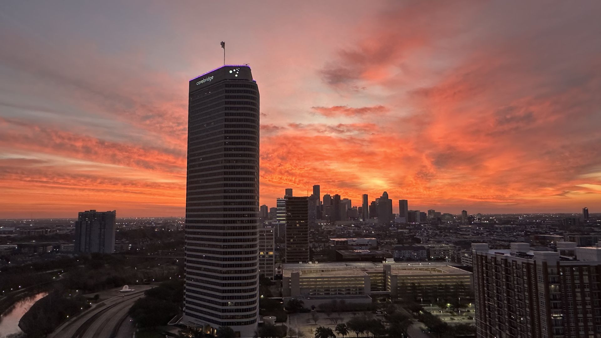 Photo of a sunset and the Houston skyline