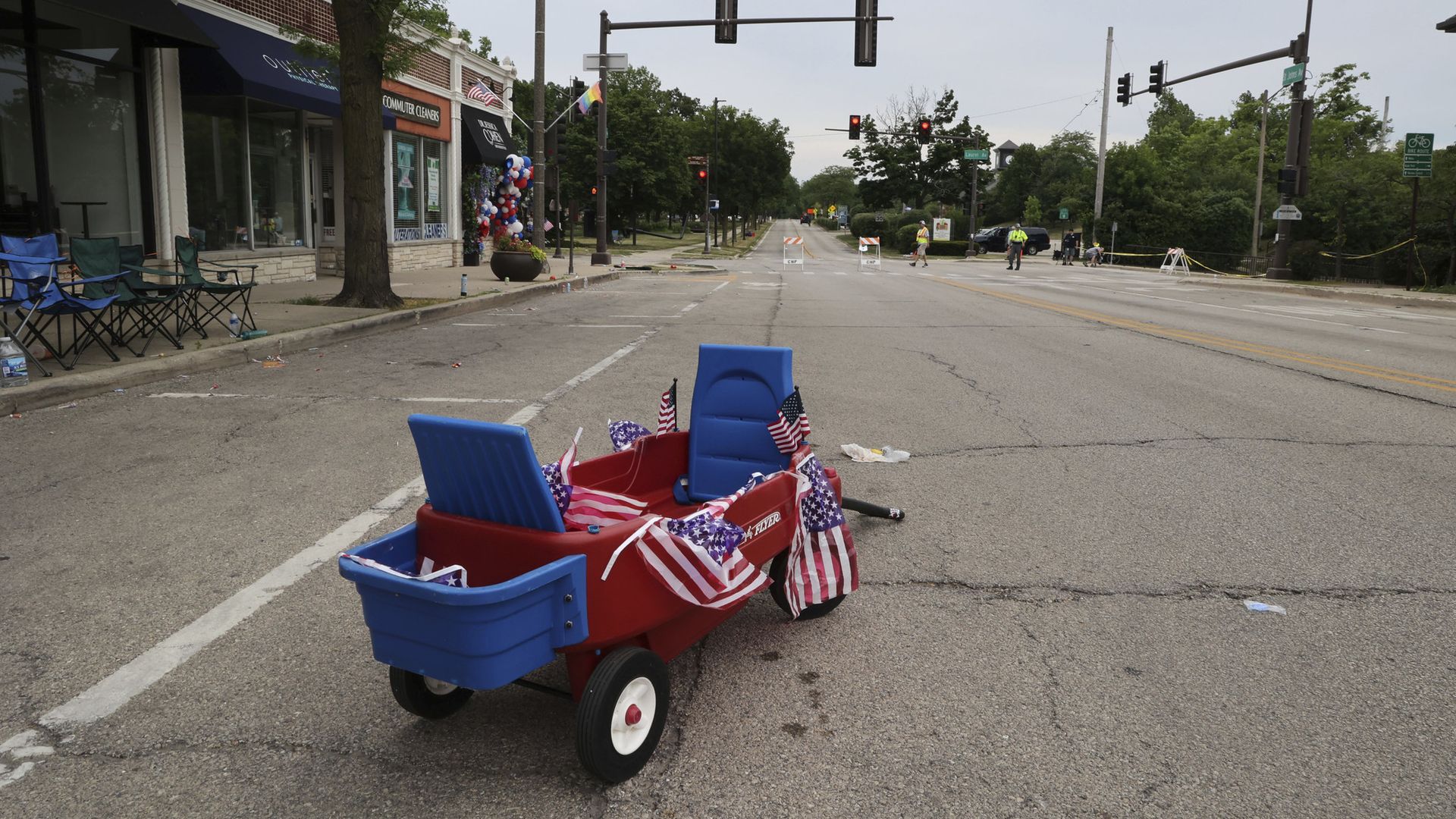 Photo of a wagon in an empty street.