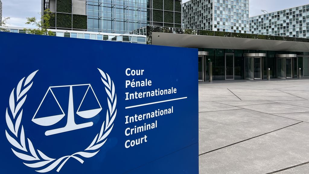 Icc Issues Arrest Warrants For Alleged Russian War Crimes In Ukraine