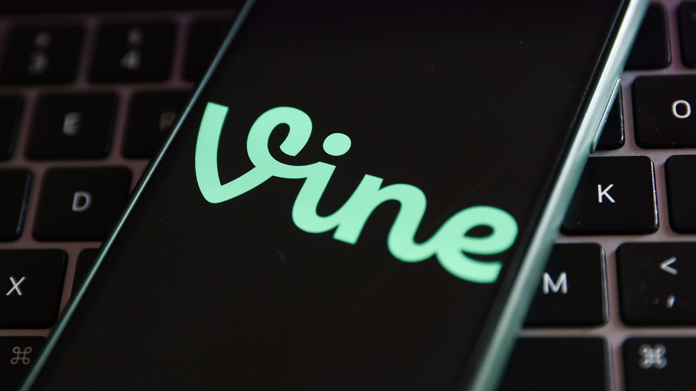 Scoop: Musk team working to reboot Vine this year