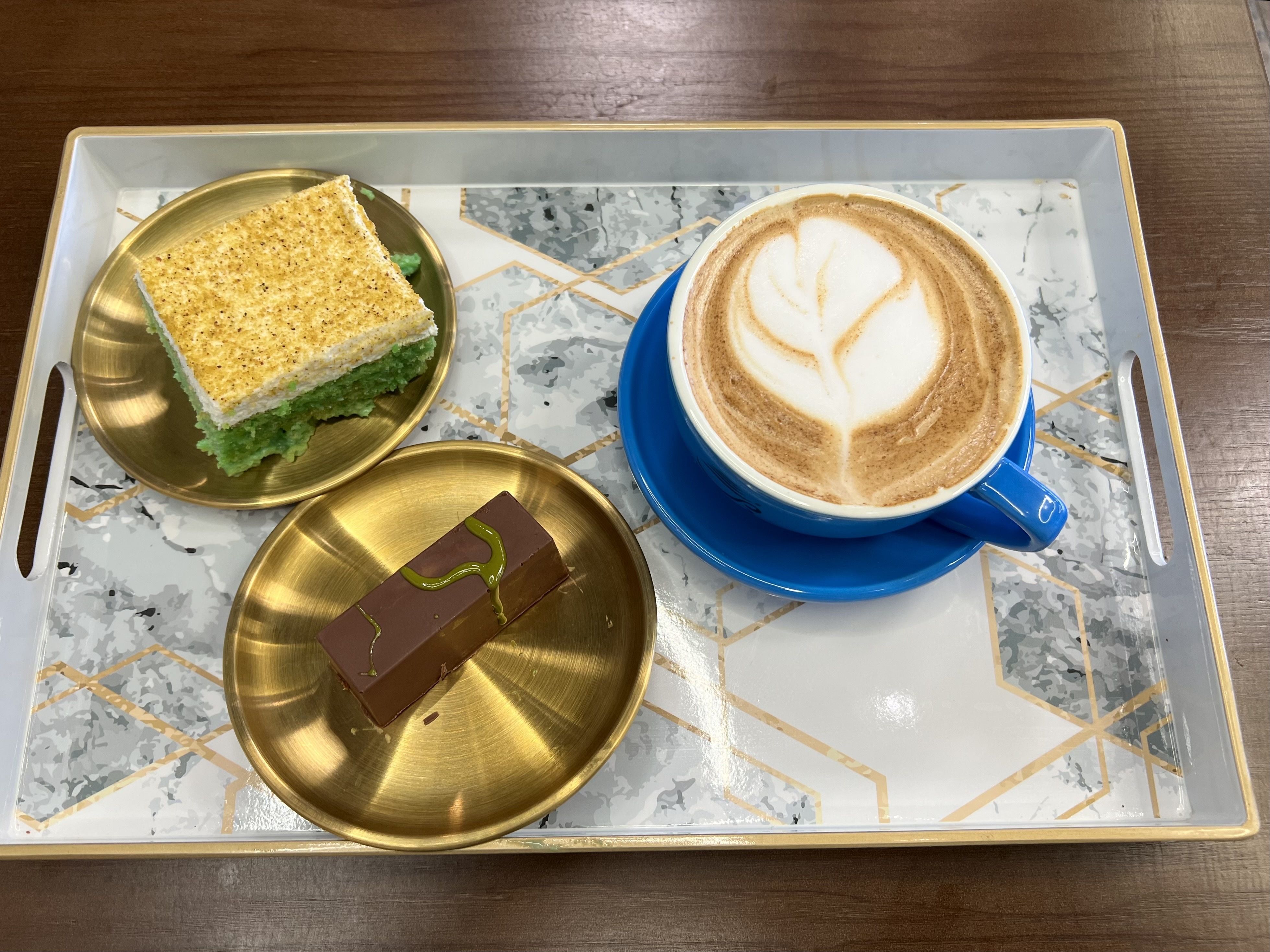 Yemeni Cafe Sweet Times: Mazajj Organic Coffee - Axios Houston