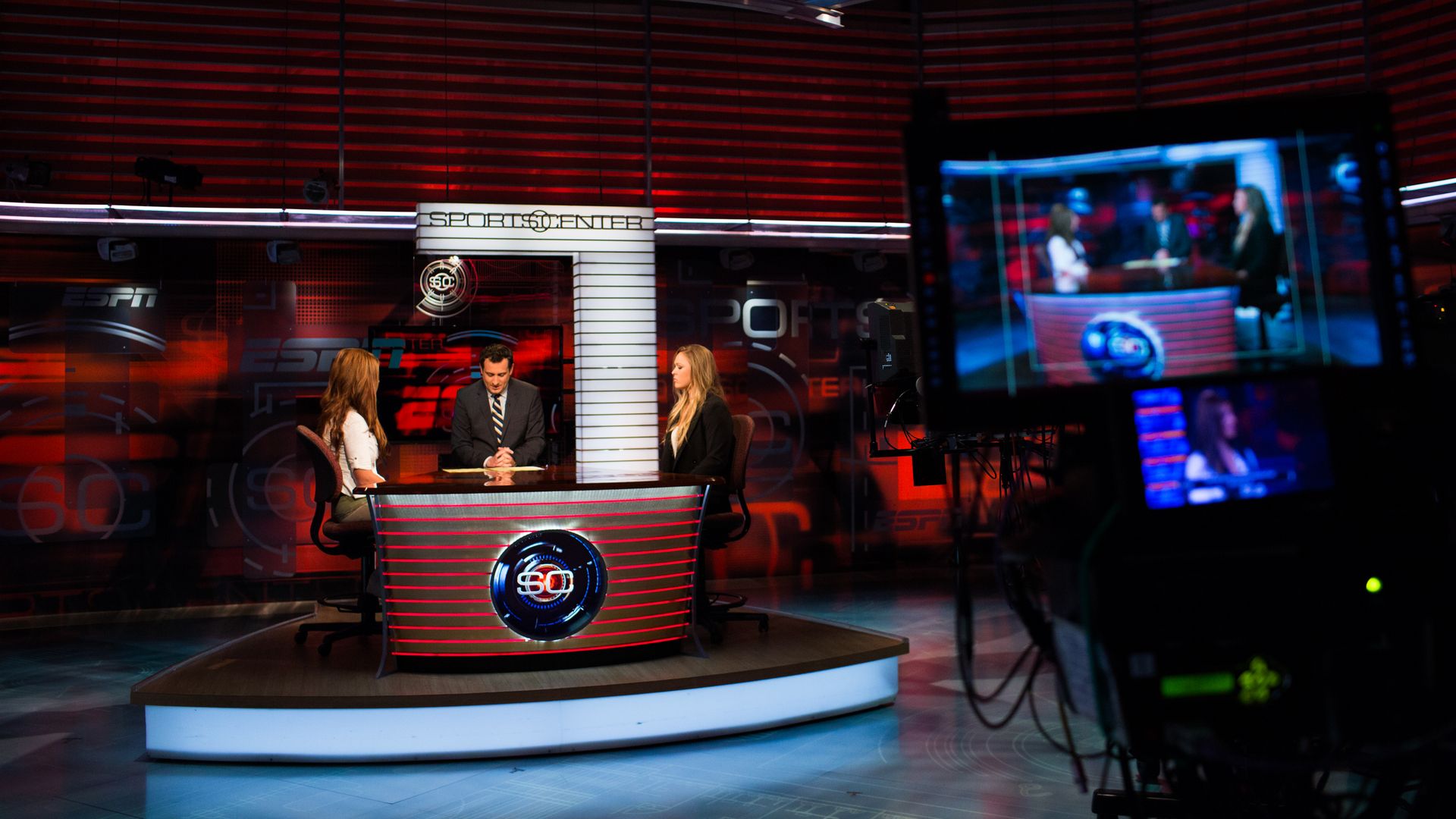 ESPN cuts workforce by 10 due to the pandemic