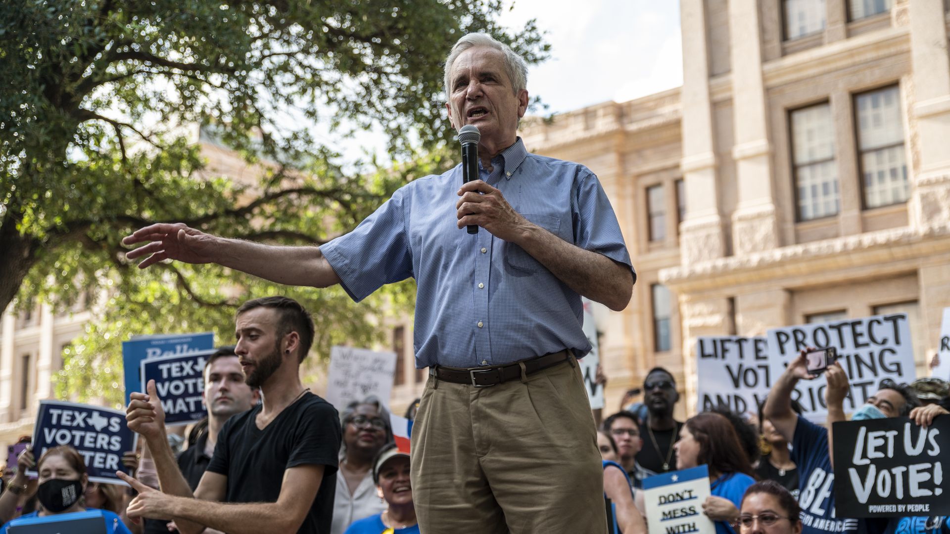 U.S. Rep. Lloyd Doggett at a rally in Austin in 2021.