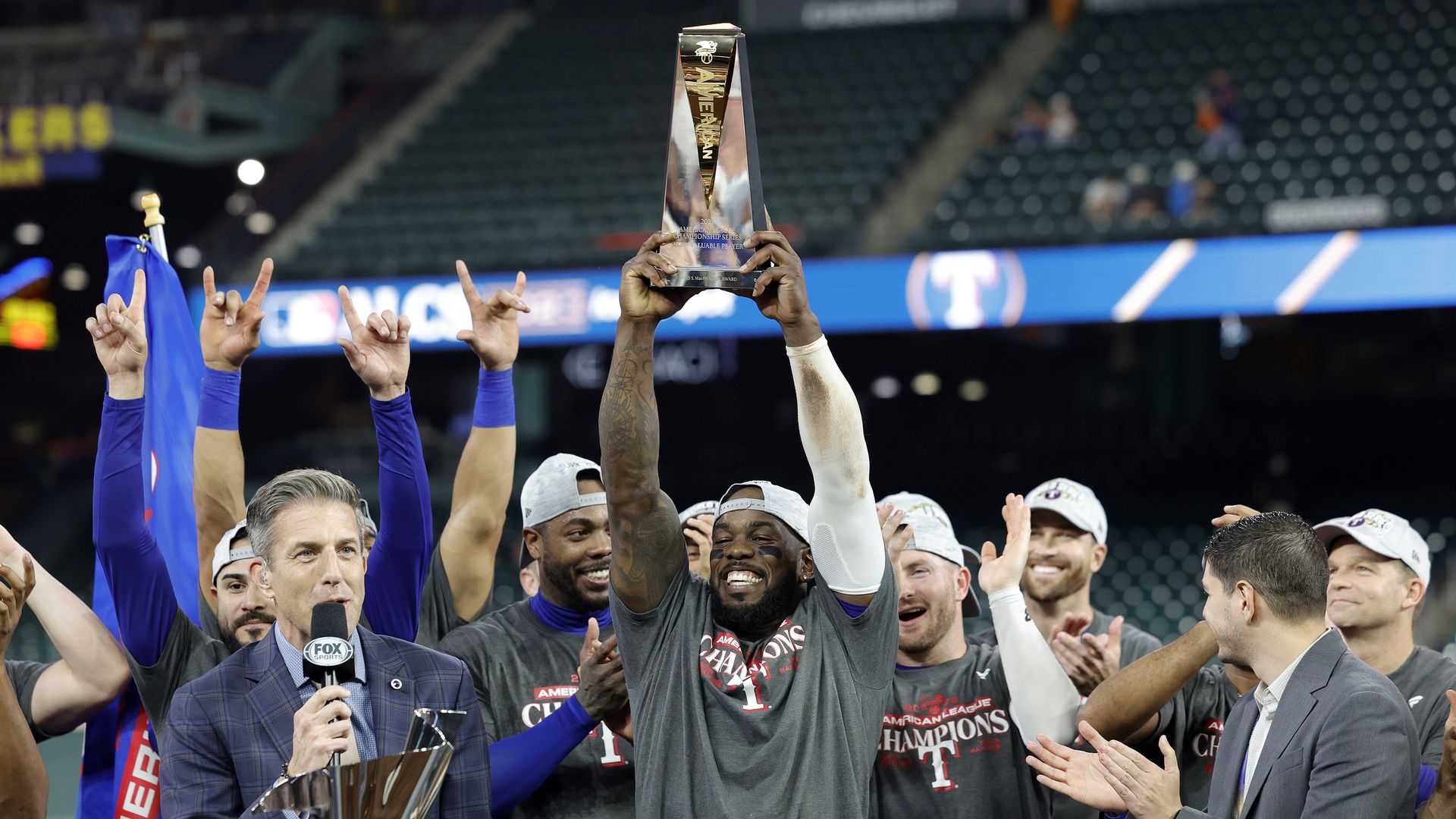 The Official Major League Baseball World Series Championship Trophy,  News Photo - Getty Images