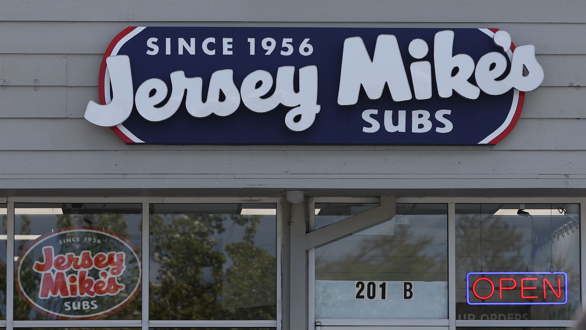Jersey Mike's Subs store front