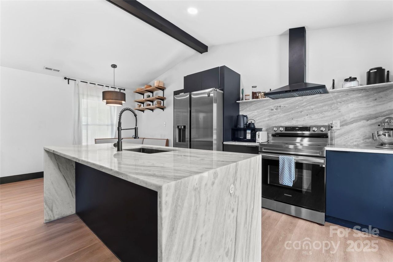 house for sale in charlotte march 2025