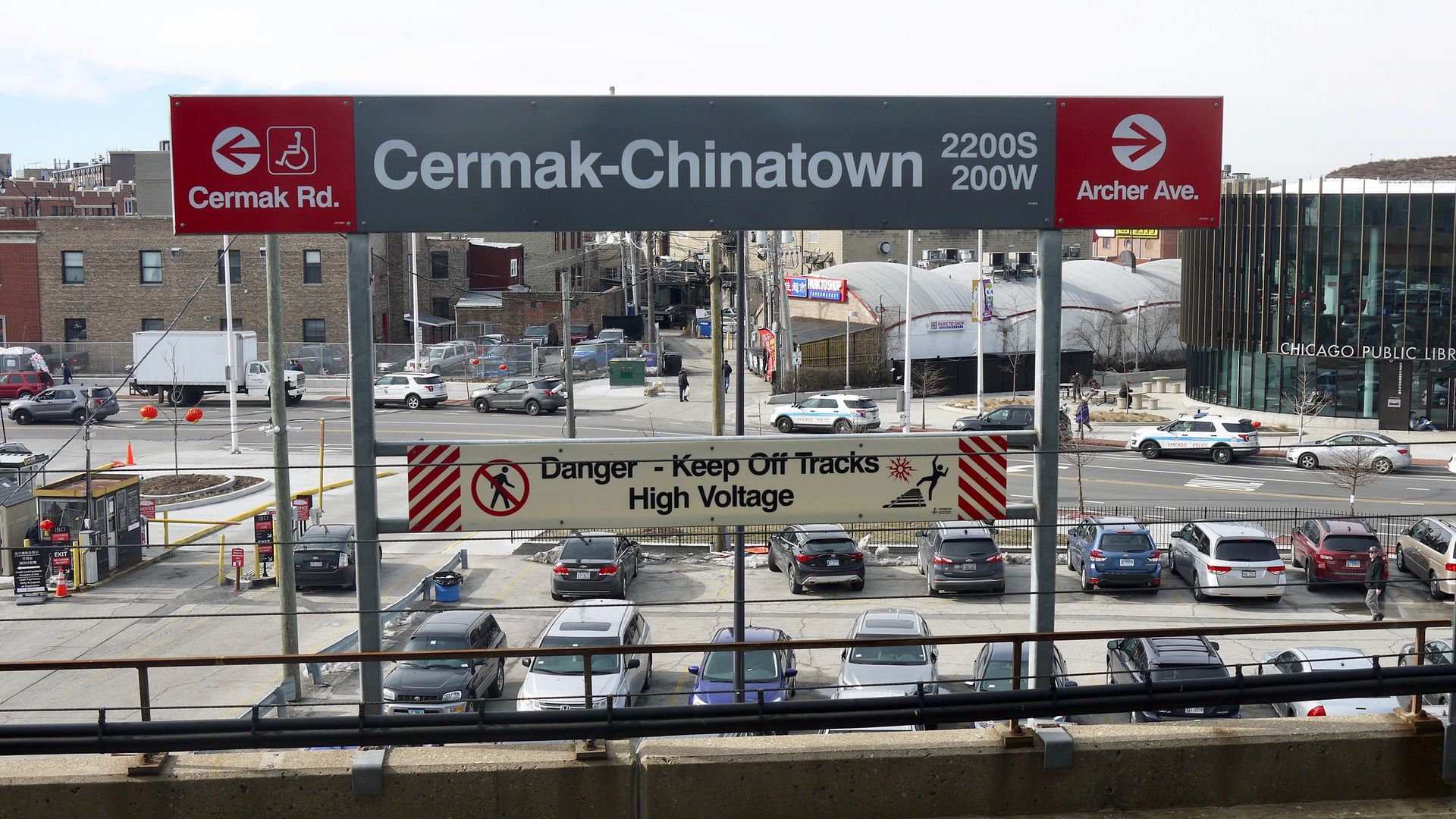 A photo of the red line "L" stop at Cermak-Chinatown 