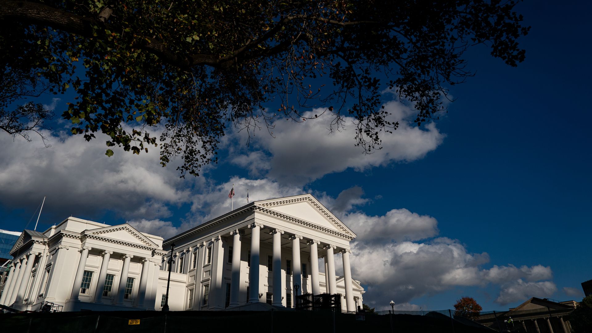 a pic of the virginia state capitol