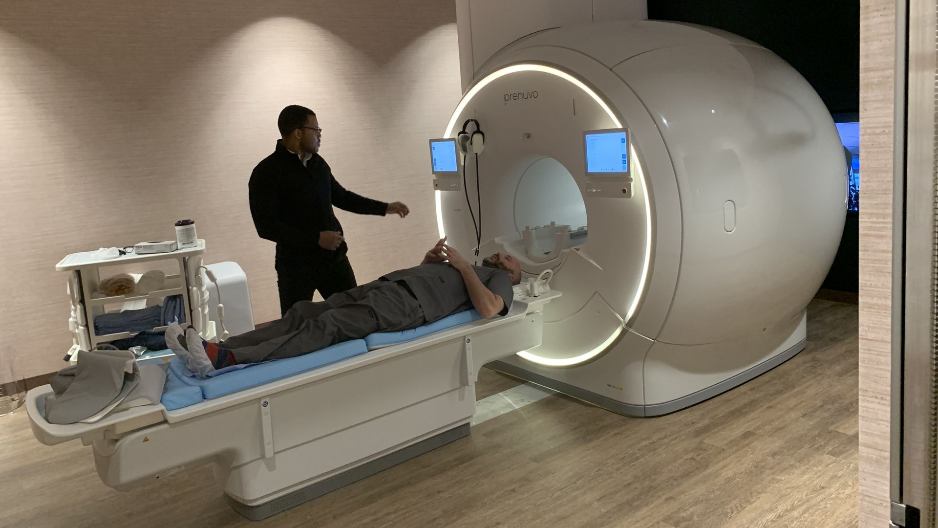 Startup Prenuvo now offering full body scans in Chicago — and I did it -  Axios Chicago