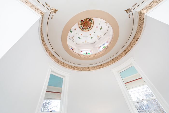 801 Sunnyside Ave ceiling