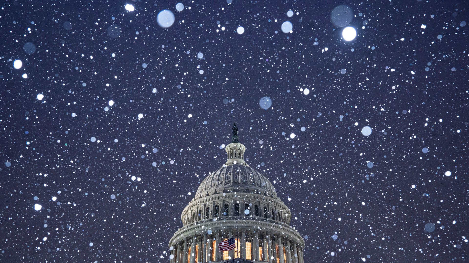 US Capitol in snow 