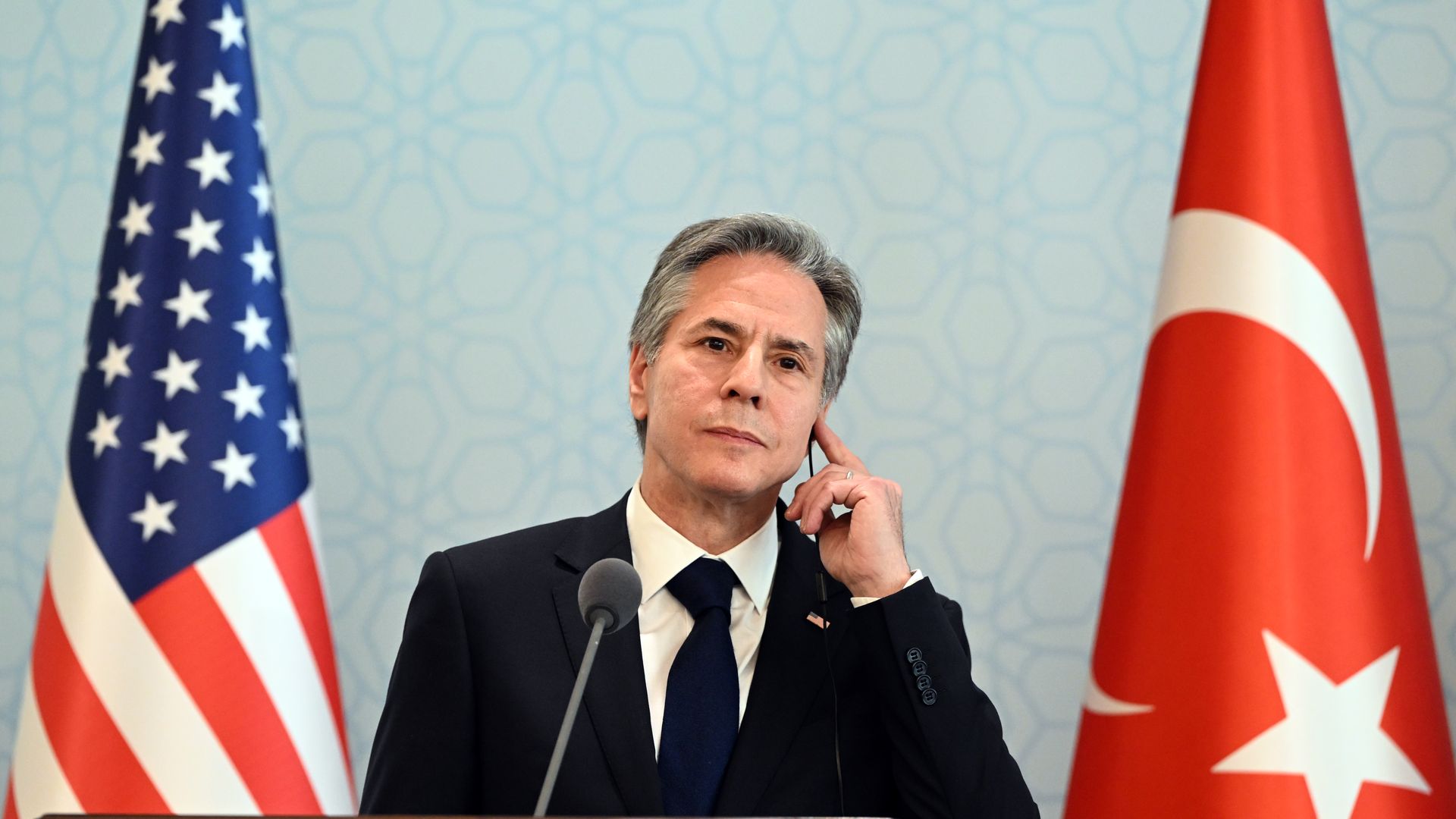 Antony Blinken hold joint press conference