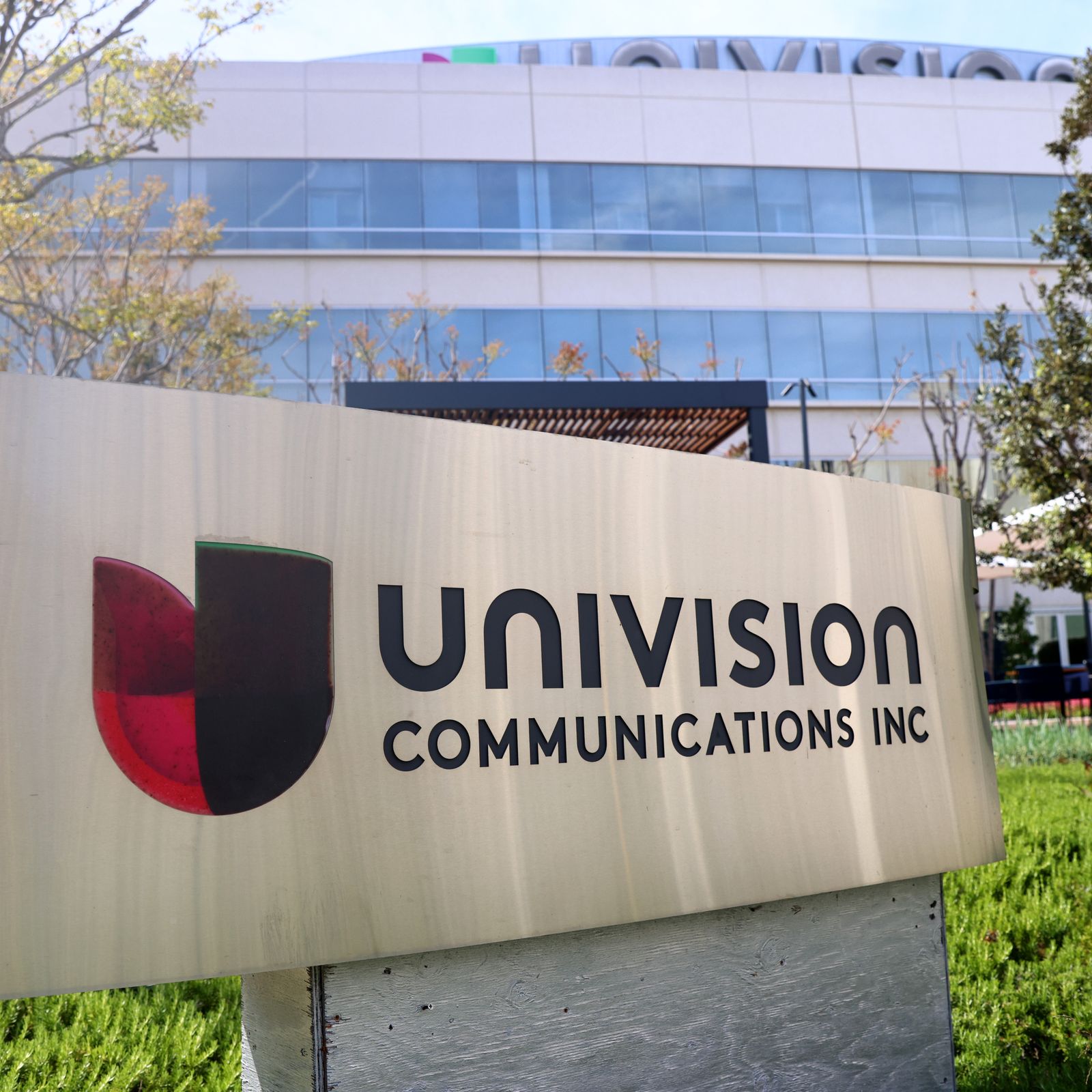 Univision sold as challenges loom for Spanish language media giant - Los  Angeles Times