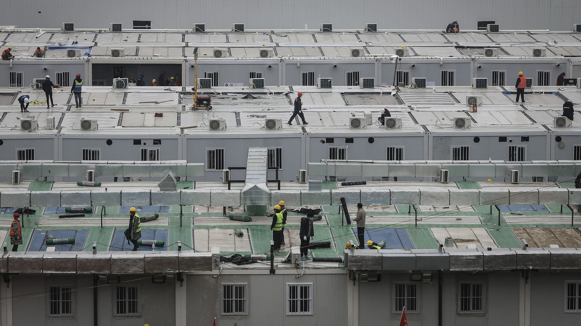 Workers continue to build Wuhan Huoshenshan Hospital on February 2, 2020 in Wuhan, China