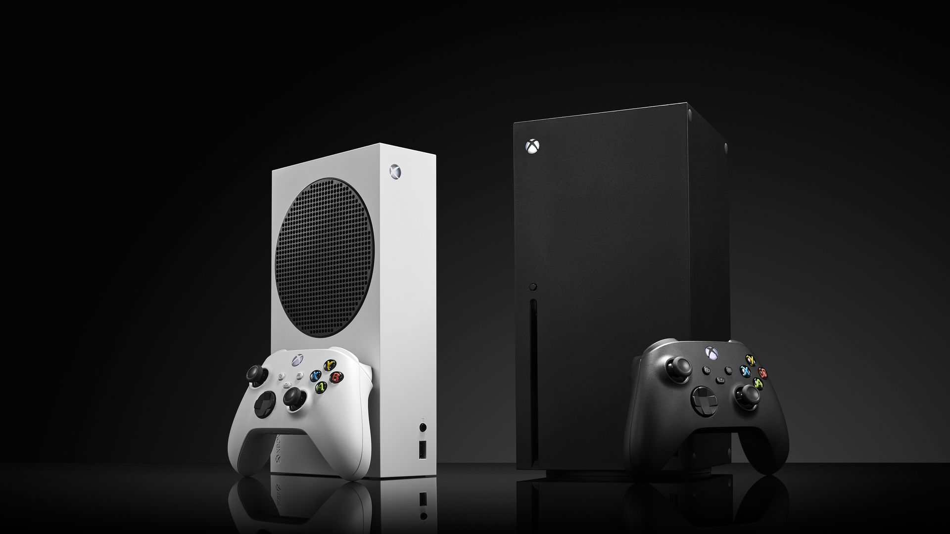 Two recent Xbox models side by side 