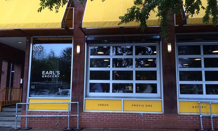 outside-earl's-grocery-in-elizabeth