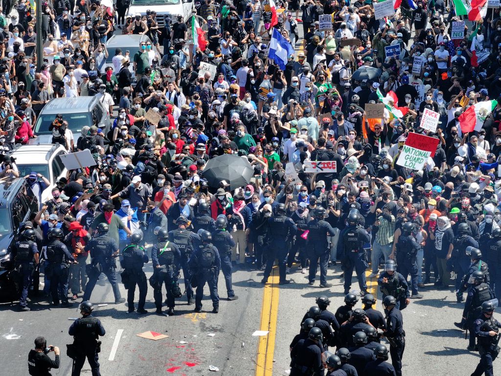 Large crowds at la protest in downtown Los Angeles against ICE raids 2025