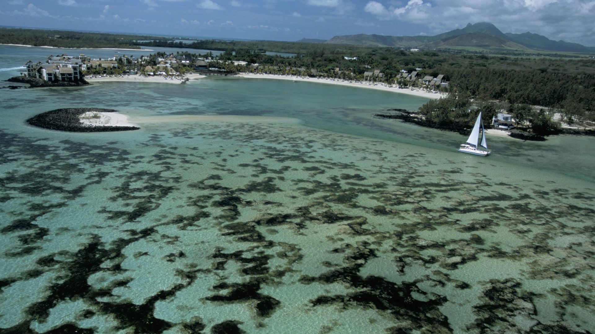 Mauritius (Photo by Marka/Universal Images Group via Getty Images)