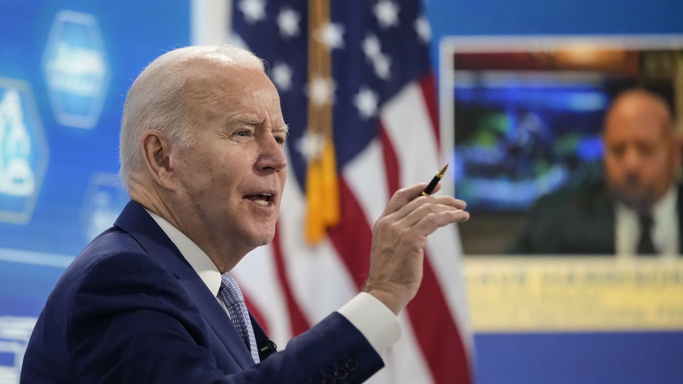 Biden Extends Student Loan Payment Pause Until May