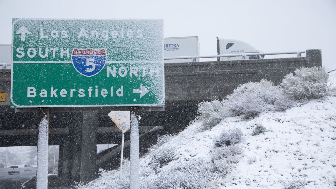 Heat alerts cover 58 million people as western U.S. temperatures peak