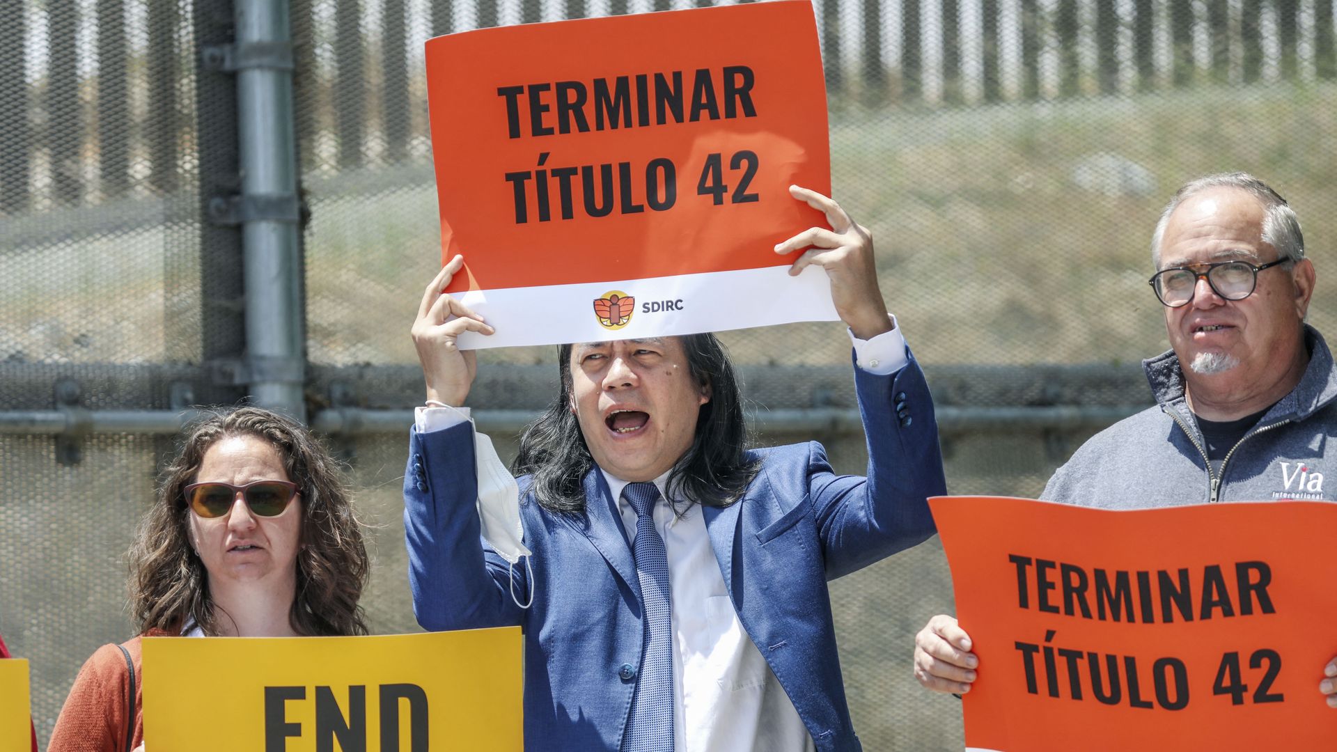 Immigration rights activists protest Title 42