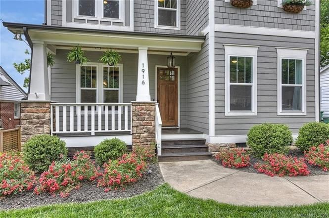 1916 Marguerite Ave porch