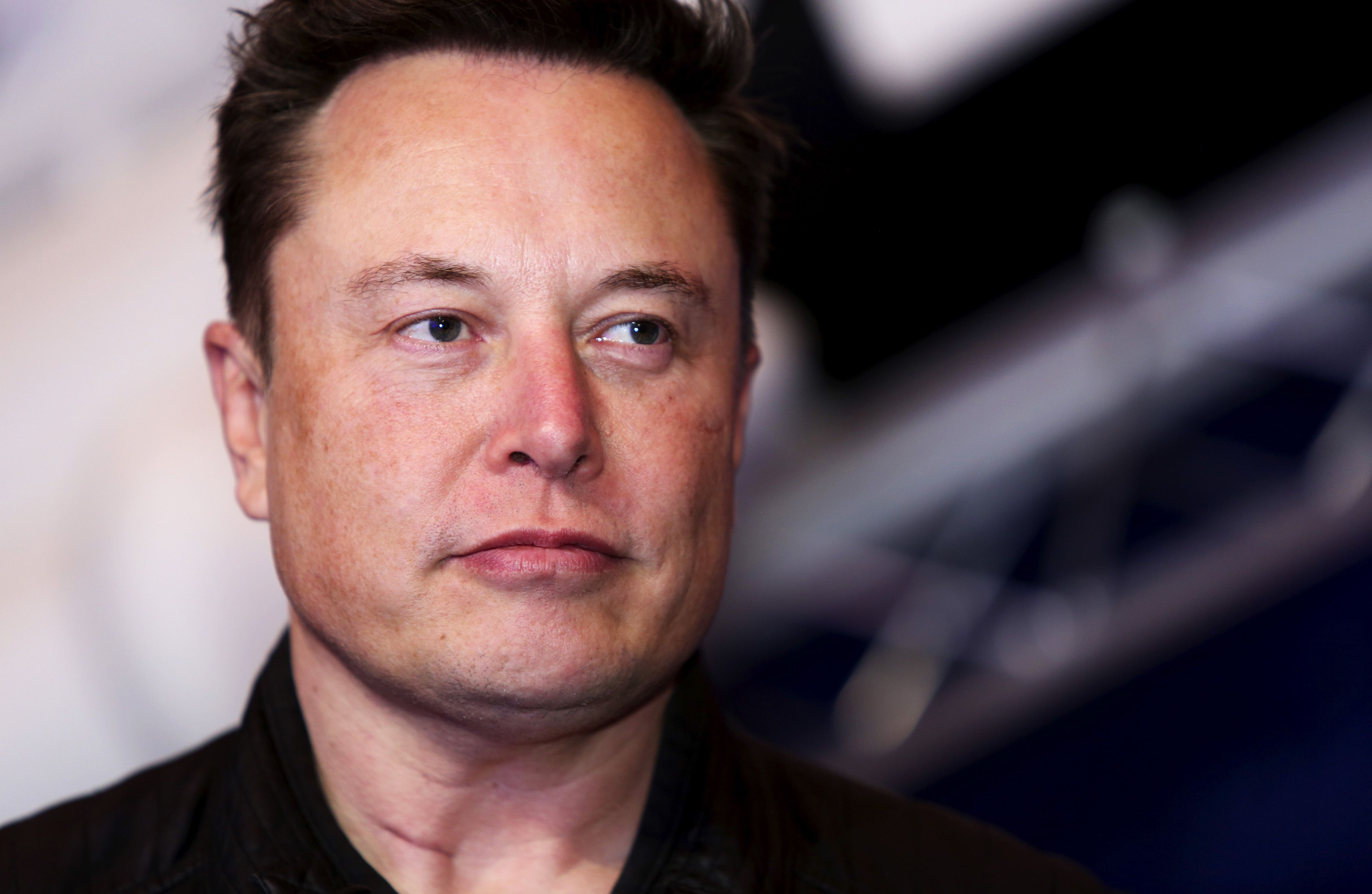 Elon Musk suspends Tesla purchases with bitcoin