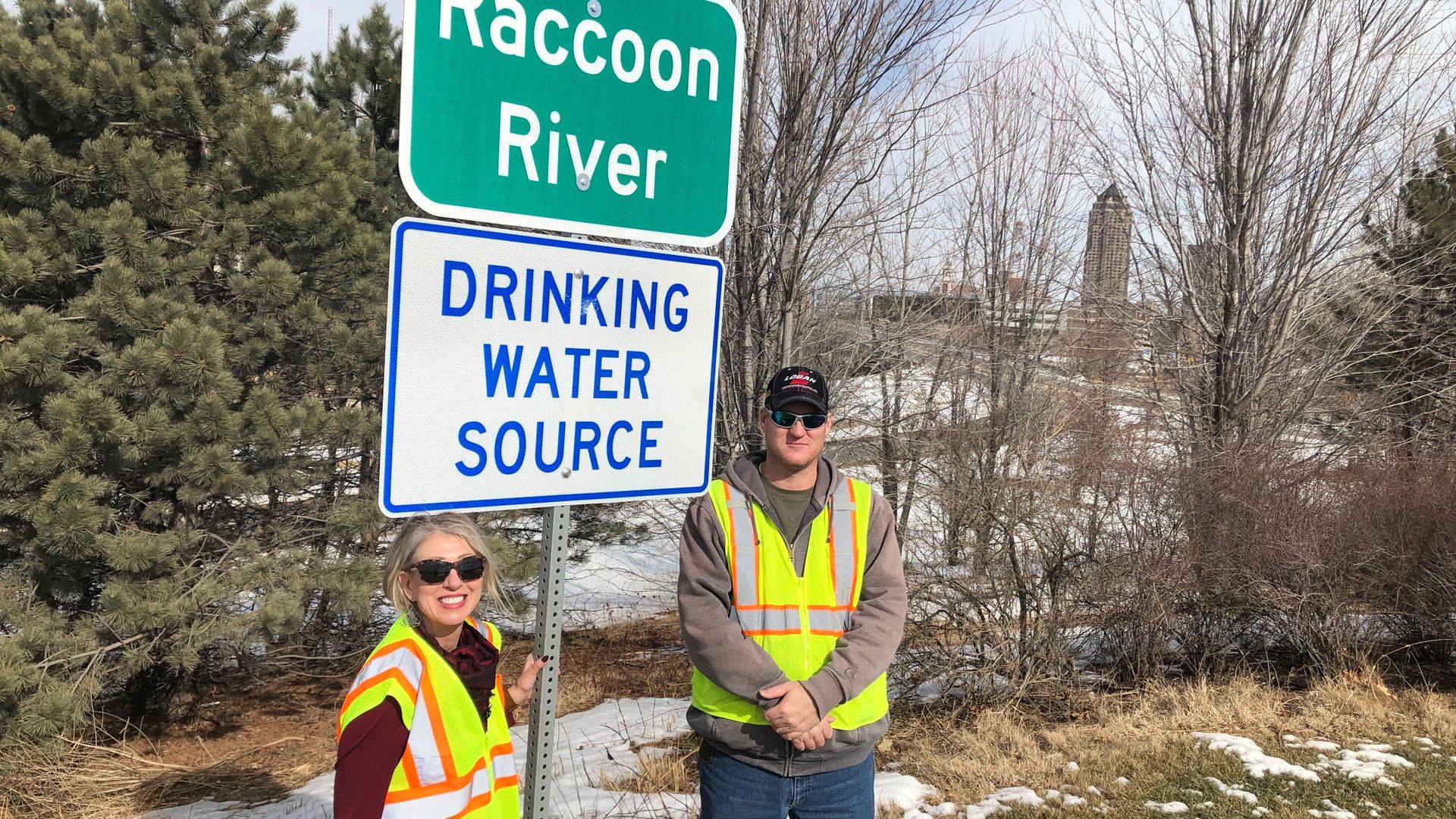 A photo of new water signs in Des Moines.