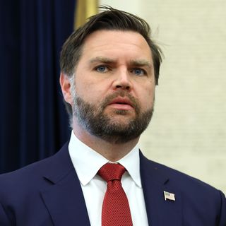 Vance says he'll "sit down" with Trump to discuss a 2028 run after the midterms