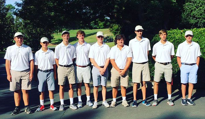 caddies-out-at-quail-hollow-for-training-clubup