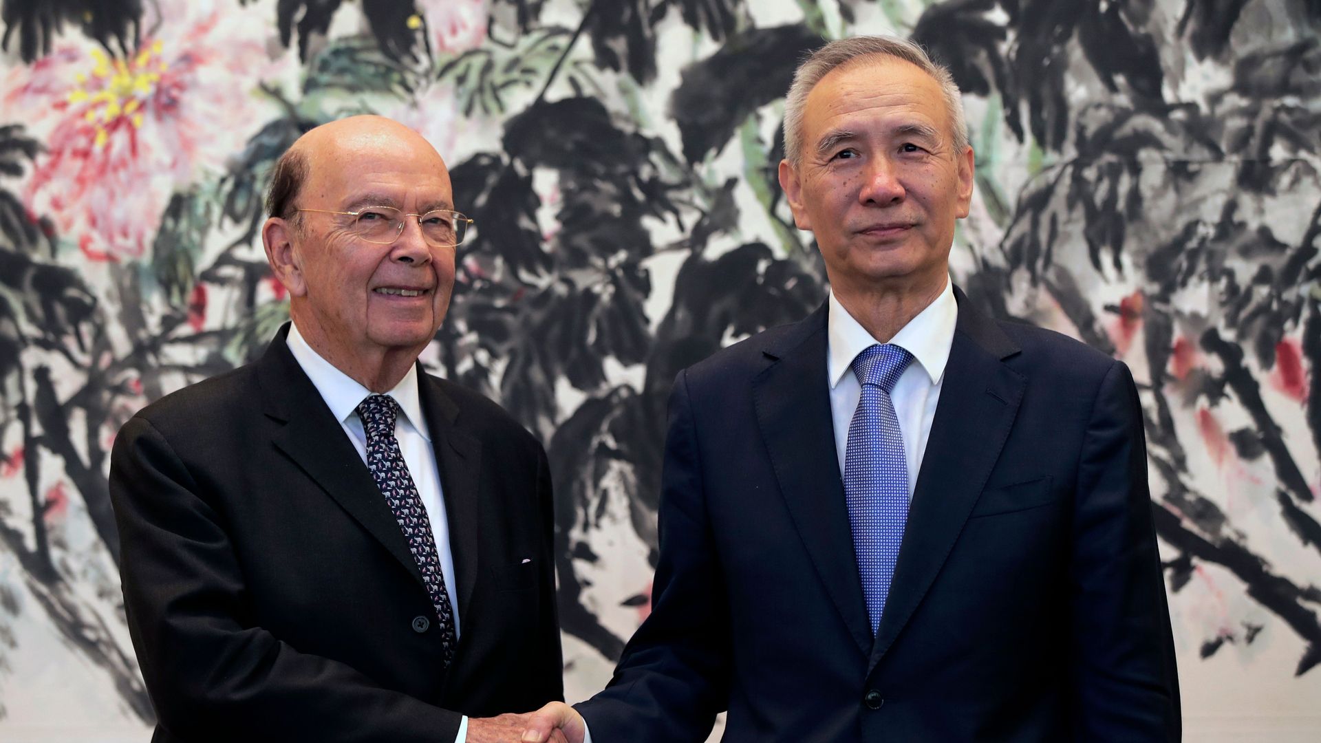 Commerce Secretary Wilbur Ross and Chinese Vice Premier Liu He. Photo: Andy Wong/AFP/Getty Images