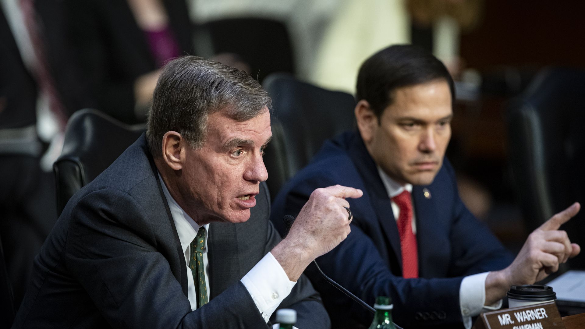 Senators Marco Rubio and Mark Warner at a Senate Intelligence hearing 