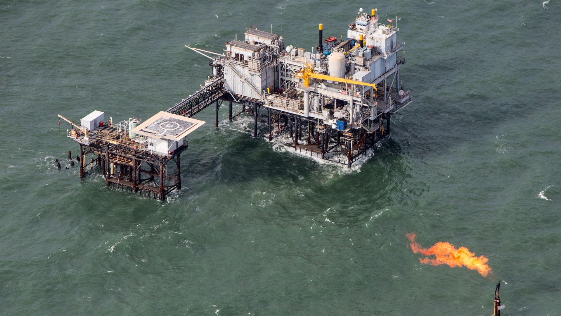 Oil rig