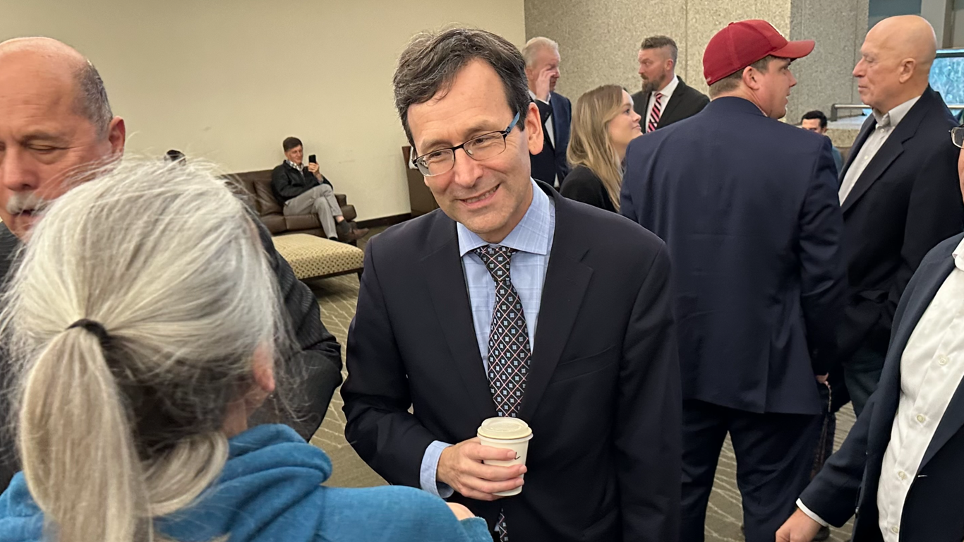 In Washington state governor race, Bob Ferguson has huge fundraising