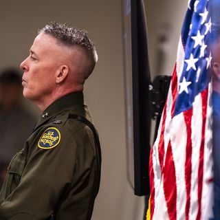 Border Patrol chief praises agents who killed Alex Pretti