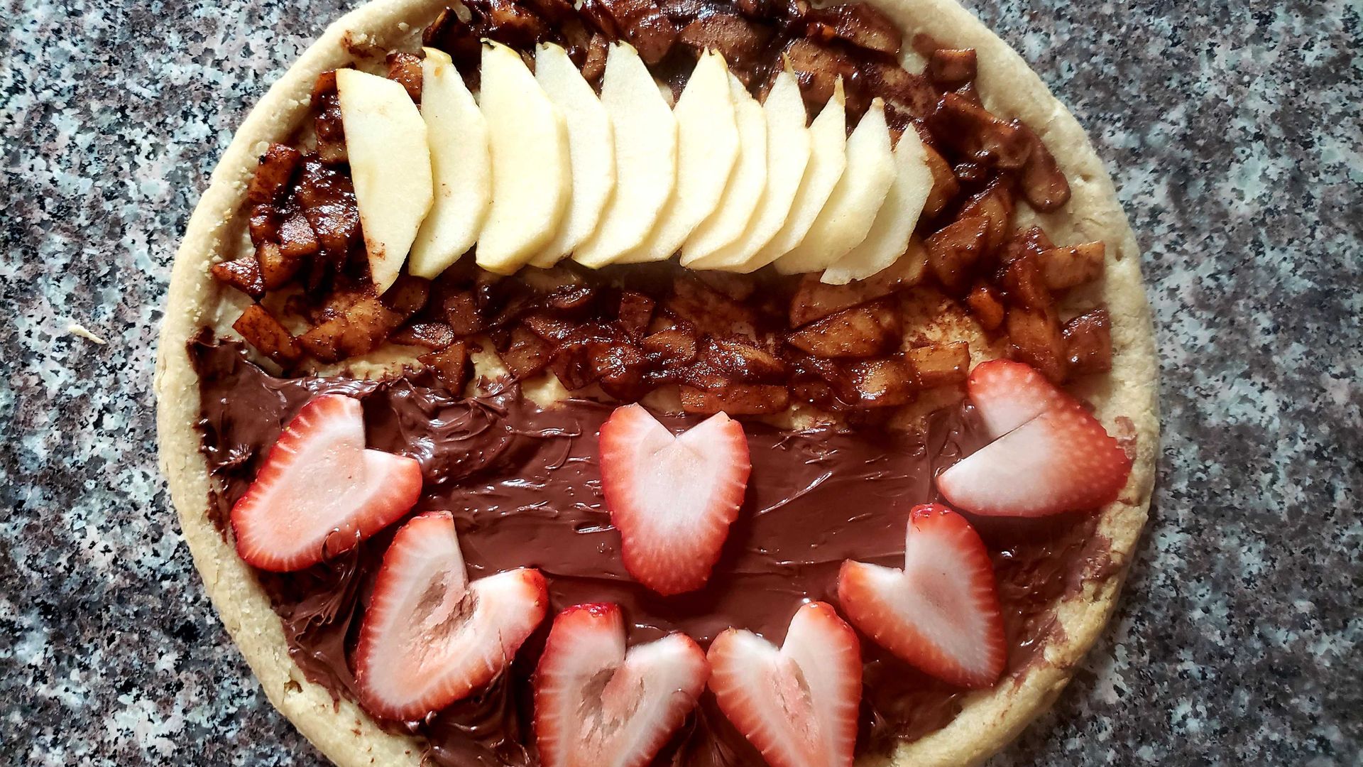 Strawberry pizza