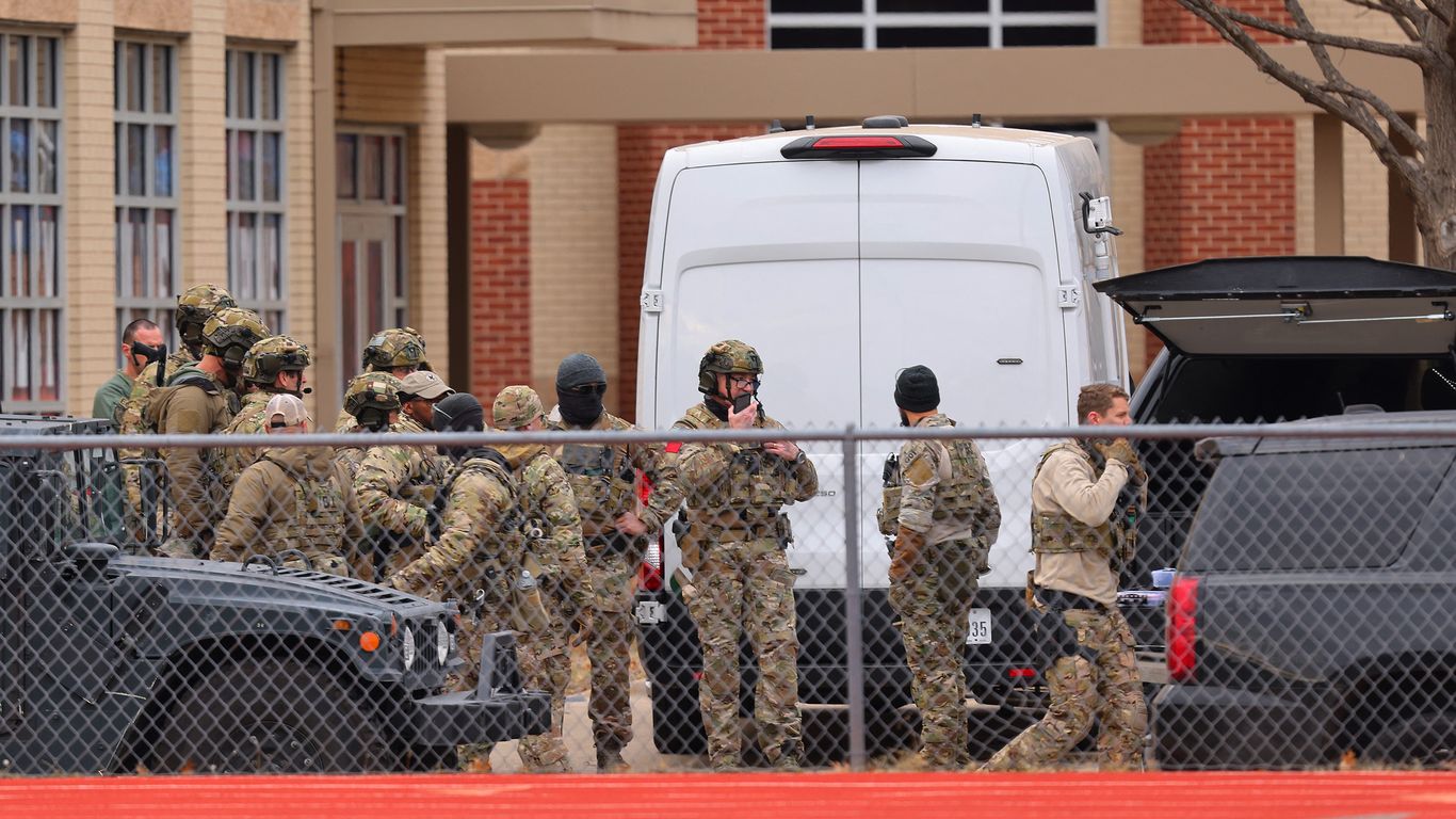 One hostage released as FBI continues crisis negotiations at Texas synagogue